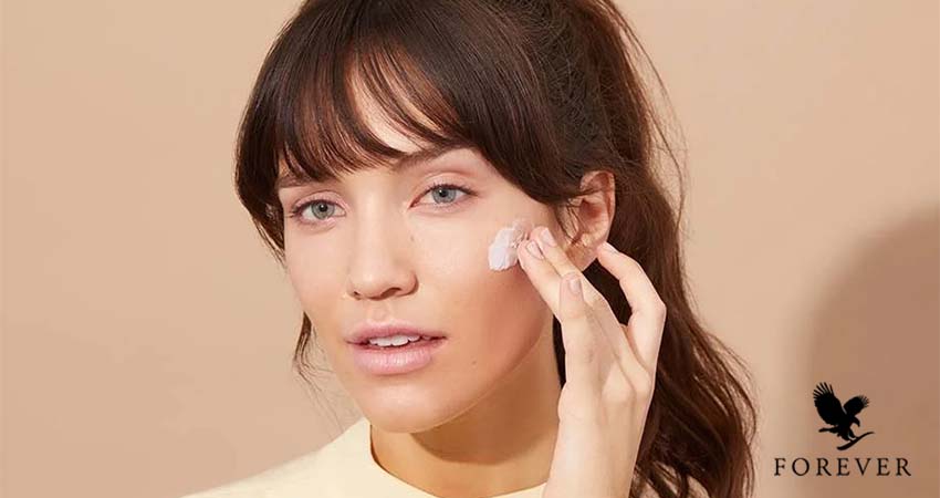 علت تیره شدن پوست در فصل بهار چیست؟